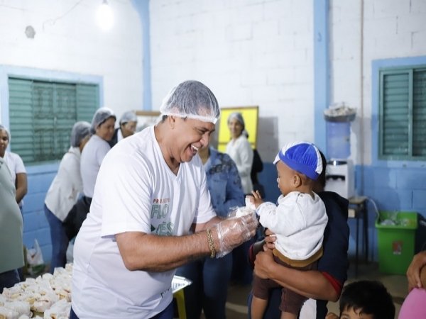 Vereador leva projeto social Florescer ao bairro Novo Tempo