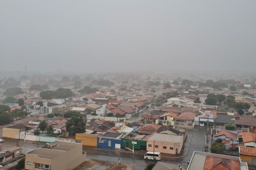 Cuiabá terá final de semana chuvoso e temperatura amena